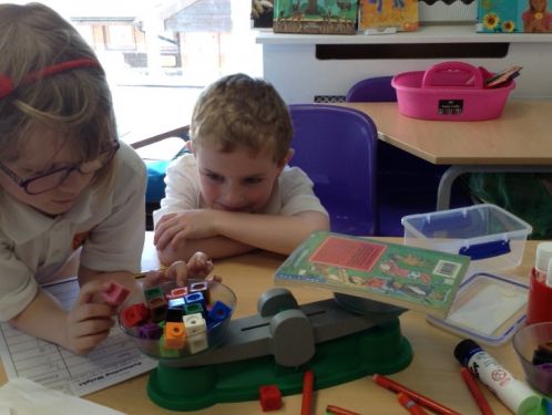 Year 1 learn all about measuring in Maths