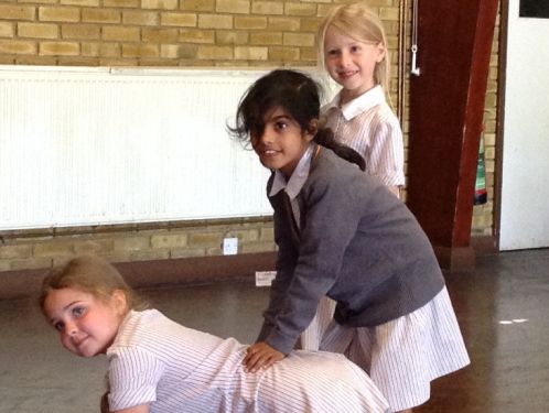 Year 2 step back in time to the Victorian era