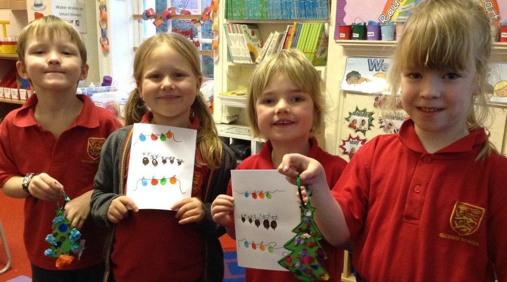 Year 1 wish you all a very Merry Christmas and a lovely start to the New Year!
